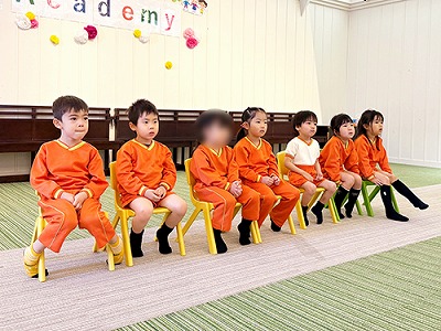 GrapeSEEDレッスンを受ける年中クラスの生徒たち