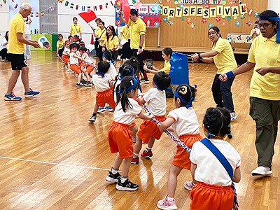 綱引きの様子